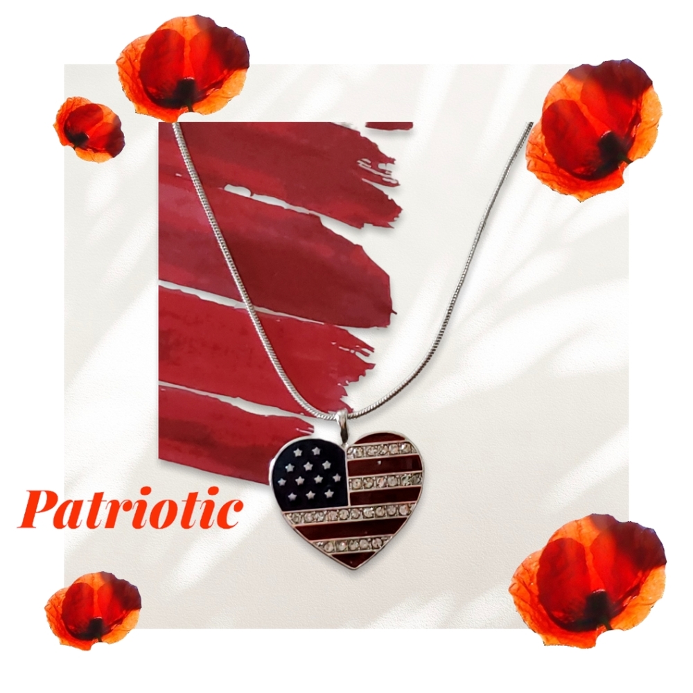 🇺🇲🇺🇲🇺🇲🇺🇲FLAG HEART NECKLACE ❤️ 💙